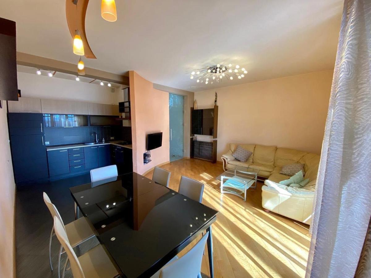 City Center Cute Flat 3 Rooms Yerevan Luaran gambar